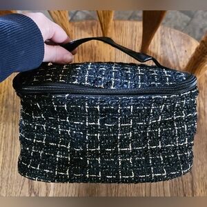 Elegant Travel Vanity Case NWT